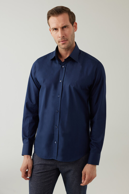 Erkek Lacivert Uzun Kol Silim Fit Saten Gömlek