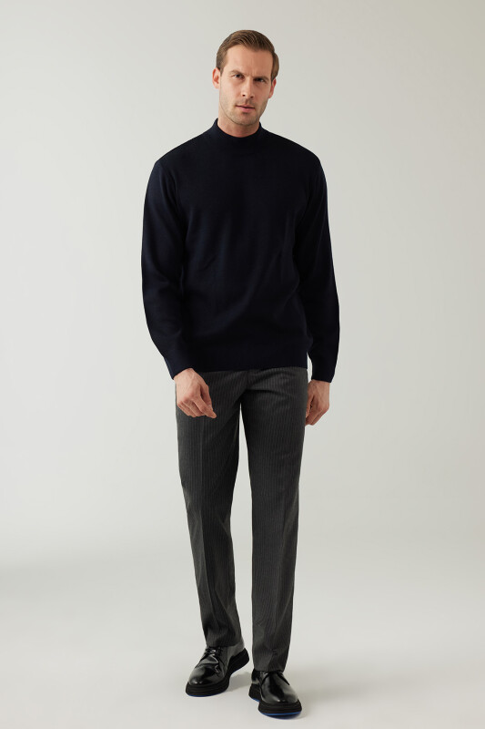 Erkek Lacivert Yarım Balıkçı Yaka Yünlü Triko