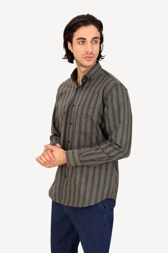 Erkek Lacivert Yeşil Uzun Kol Regular Fit Çizgili Yaka Düğmeli Gömlek