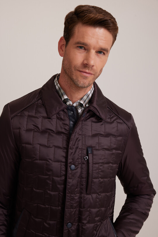 Erkek Mürdüm Regular Fit Kare Desenli Yakalı Kaban