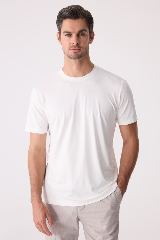 Erkek Beyaz Regular Fit Bisiklet Yaka T-shirt