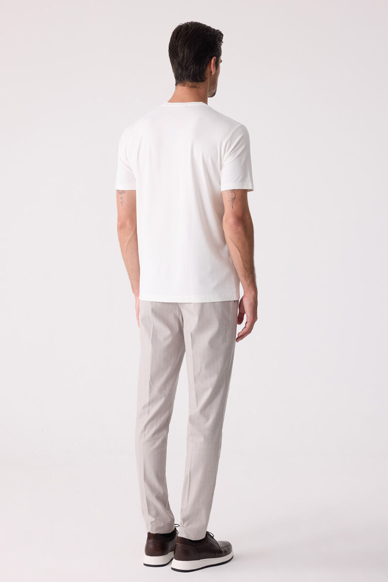Erkek Beyaz Regular Fit Bisiklet Yaka T-shirt - 9