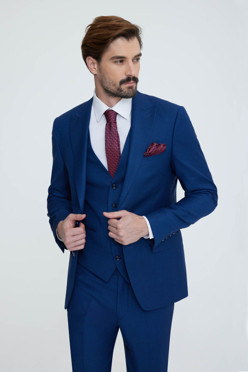 Erkek Saks Mavisi Sivri Yaka Slim Fit Yelekli Takım Elbise - 3