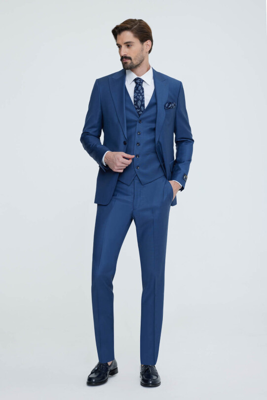 Erkek Saks Mavisi Slim Fit Sivri Yaka Yelekli Takım Elbise