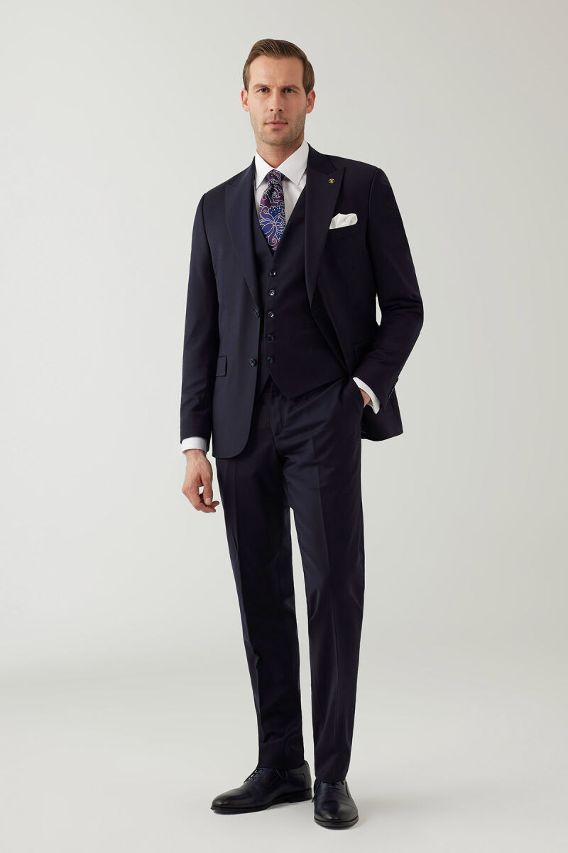 Erkek Lacivert Sivri Yaka Slim Fit Yelekli Takım Elbise - 1