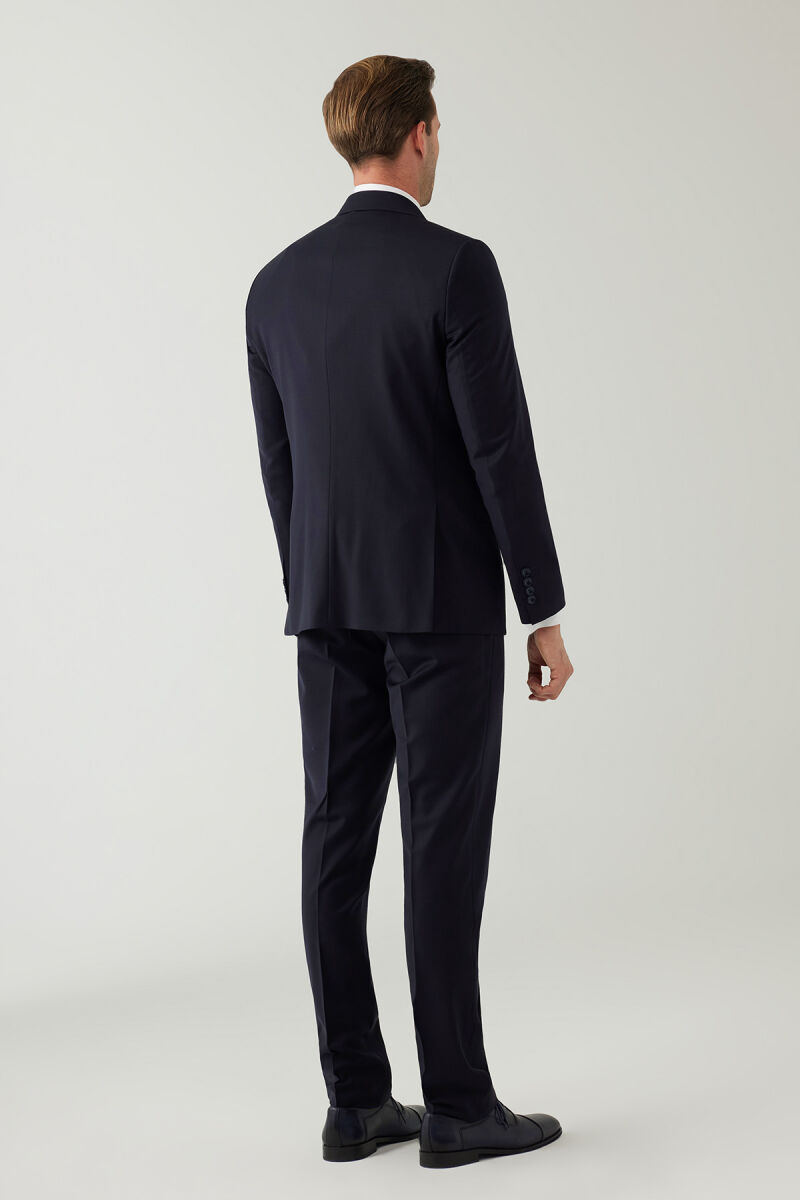 Erkek Lacivert Sivri Yaka Slim Fit Yelekli Takım Elbise - 12