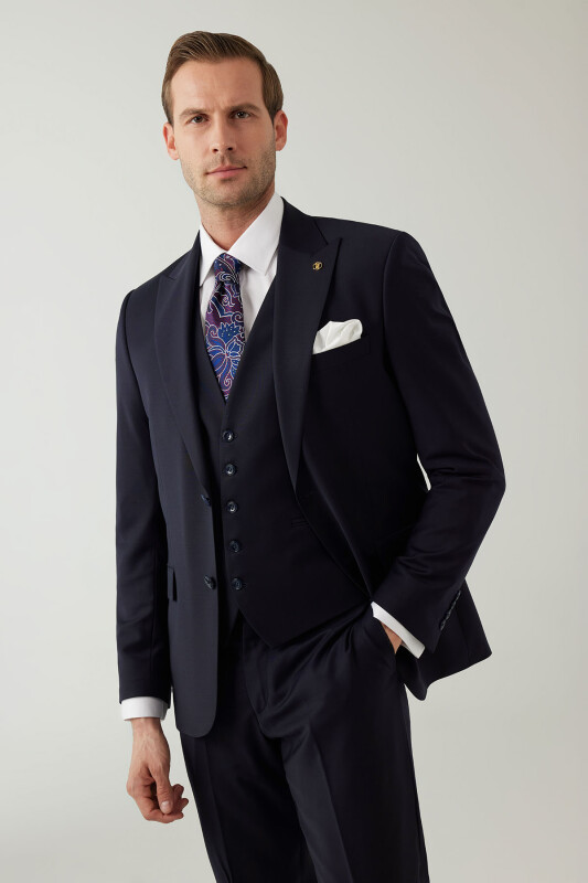 Erkek Lacivert Sivri Yaka Slim Fit Yelekli Takım Elbise