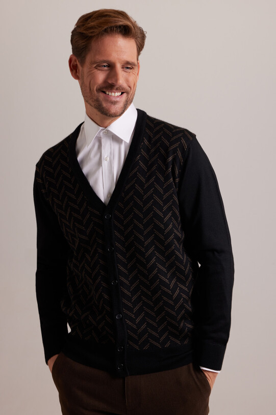 Erkek Siyah Desenli Triko Hırka