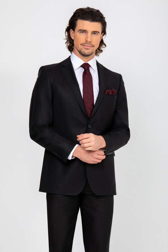 Erkek Siyah Klasik Puntolu Takım Elbise