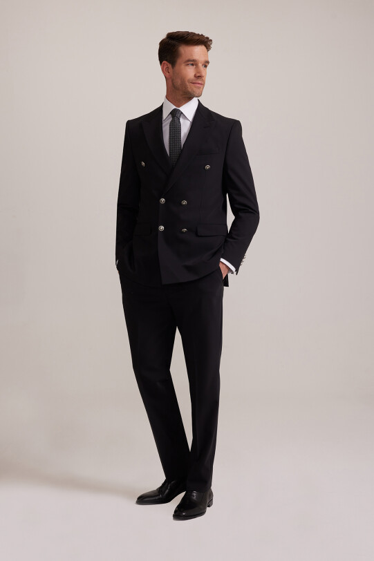 Erkek Siyah Kruvaze Çift Yırtmaç Takım Elbise