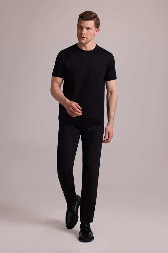 Erkek Siyah Regular Fit Bisiklet Yaka Triko Tişört