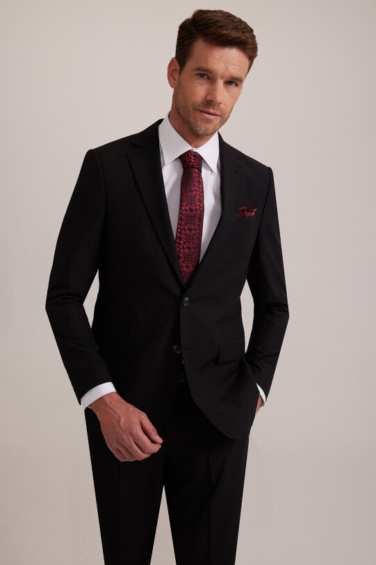 Erkek Siyah Regular Fit Çift Yırtmaç %100 Yün Takım Elbise