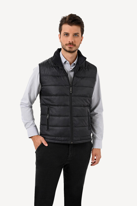 Erkek Siyah Regular Fit Desenli Yelek