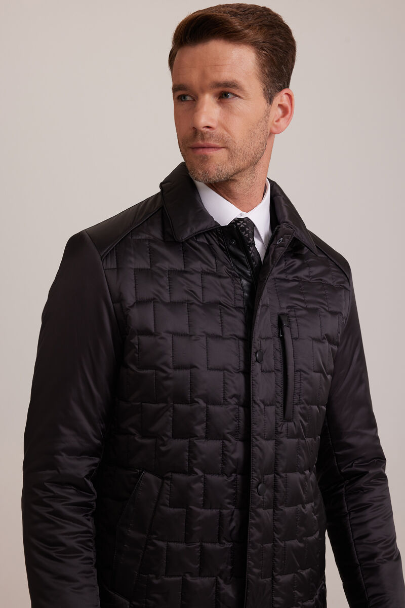 Erkek Siyah Regular Fit Kare Desenli Yakalı Kaban - 3