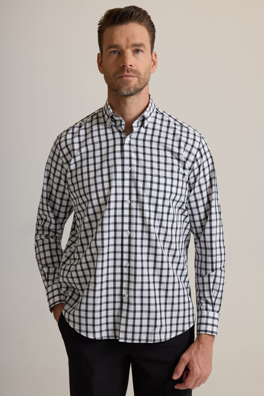 Erkek Siyah Regular Fit Yaka Düğmeli Kare Desenli Pamuklu Gömlek