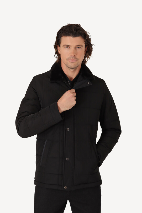 Erkek Siyah Regular Fit Yakası Kürklü Desenli Kaban