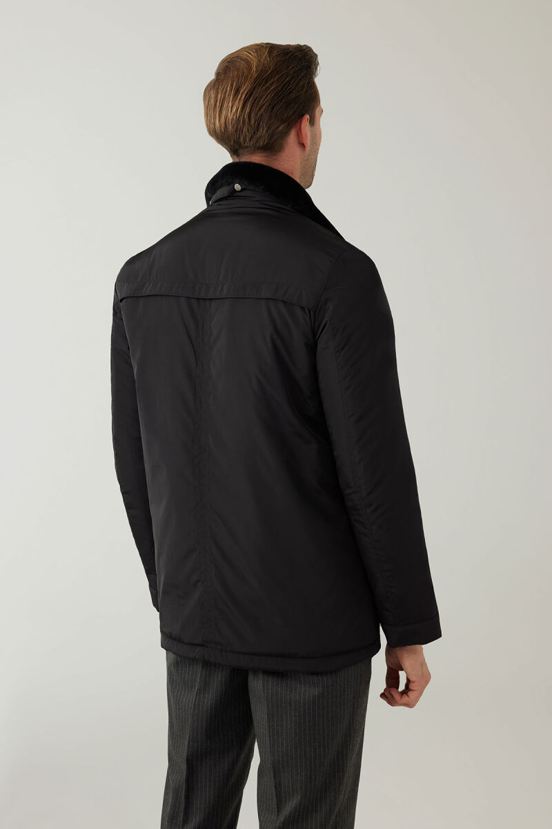 Erkek Siyah Regular Fit Yakası Kürklü Kaban - 8