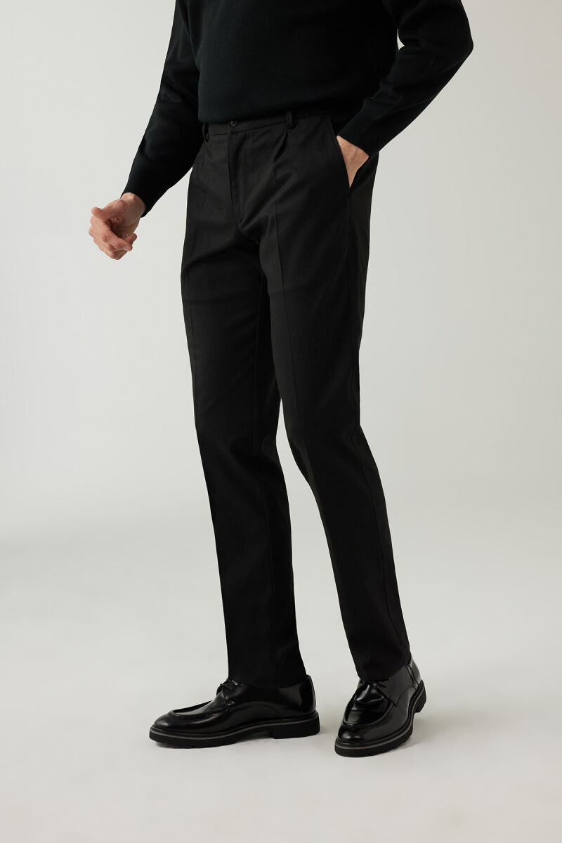 Erkek Siyah Regular Fit Yan Cep Hafif Çizgili Pileli Kanvas Pantolon - 3