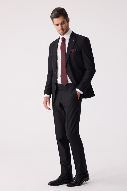 Erkek Siyah Slim Fit %100 Yün Takım Elbise