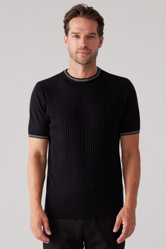 Erkek Siyah Slim Fit Bisiklet Yaka Çizgili Saç Örgü Kısa Kollu Tişört