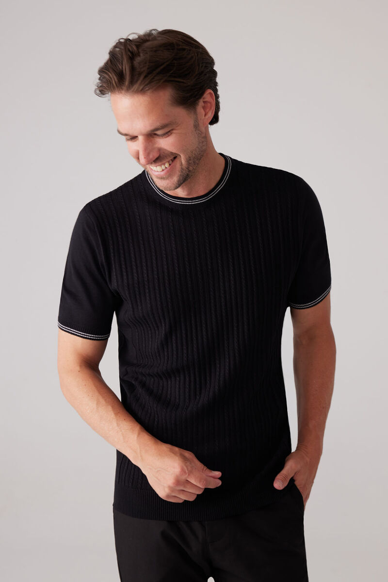 Erkek Siyah Slim Fit Bisiklet Yaka Çizgili Saç Örgü Kısa Kollu Tişört - 6