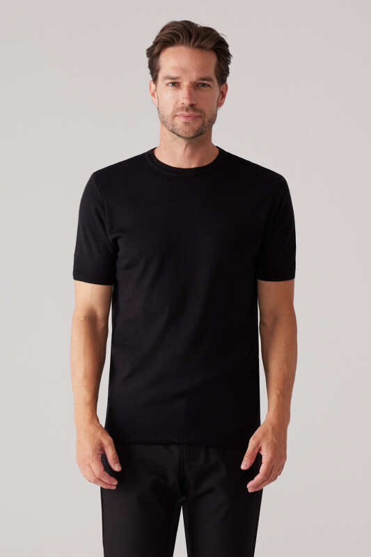 Erkek Siyah Slim Fit Bisiklet Yaka Yazlık Triko Tişört