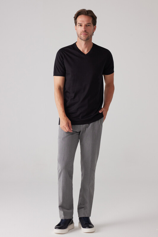 Erkek Siyah Slim Fit Merserize Pamuk V Yaka Tişört