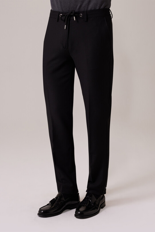 Erkek Siyah Yazlık Jogger Pantolon