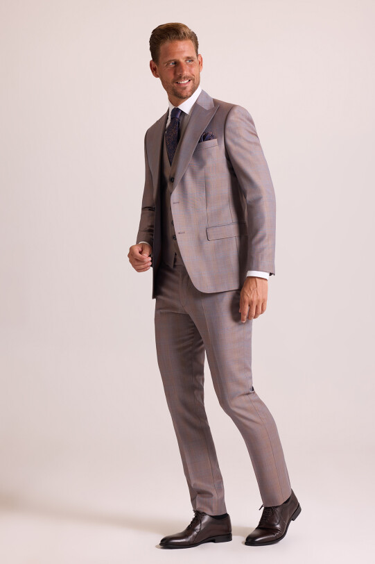 Erkek Turuncu Slim Fit Sivri Yaka Yelekli Yün Takım Elbise